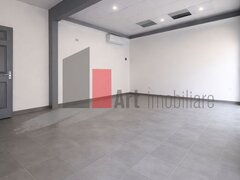 Spatiu Comercial de Inchiriat in Valea Oltului in cadrul unui complex comercial